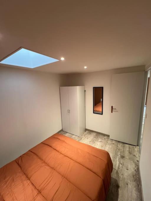 Maisonnette Le Verger, D'orient, Nigloland. Hébergement de vacances